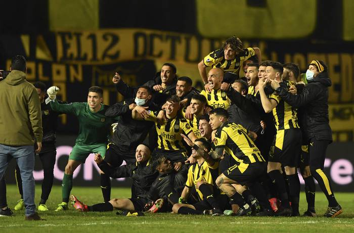 Peñarol clasificado a 4tos de Sudamericana