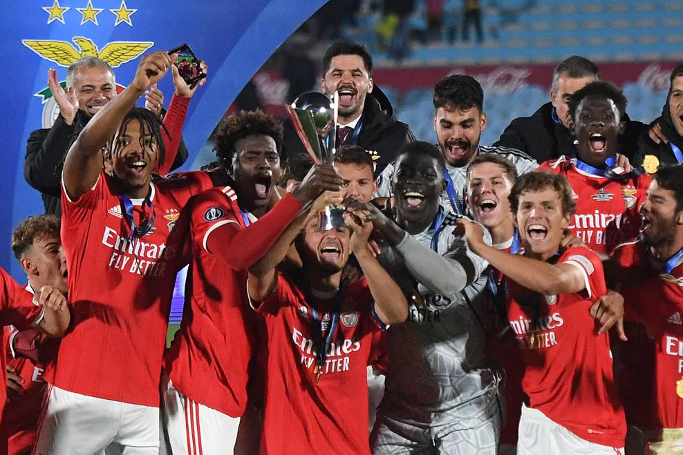 Benfica Campeon Intercontinental Sub 20